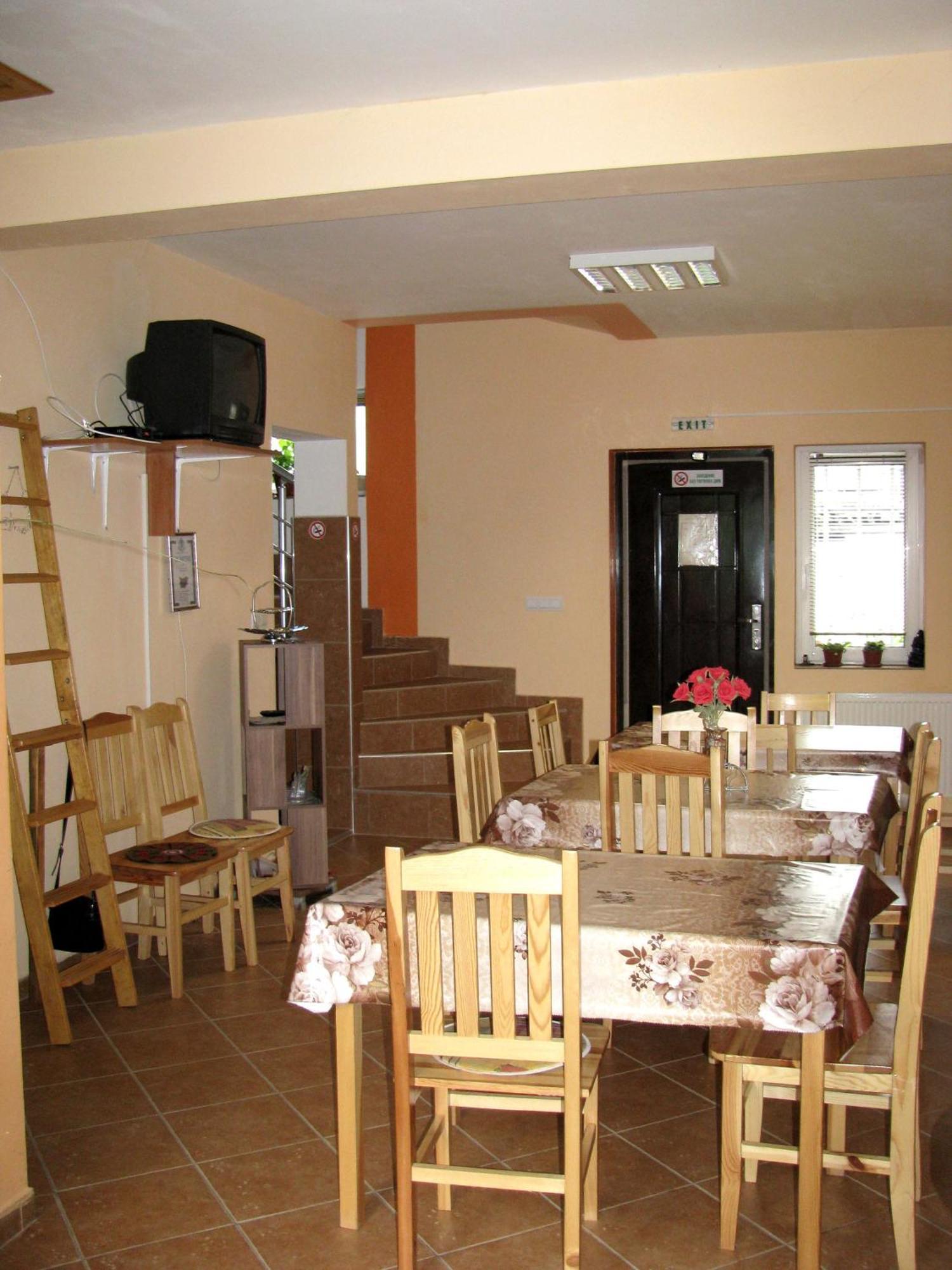 Guest House Familia Samovodene المظهر الخارجي الصورة