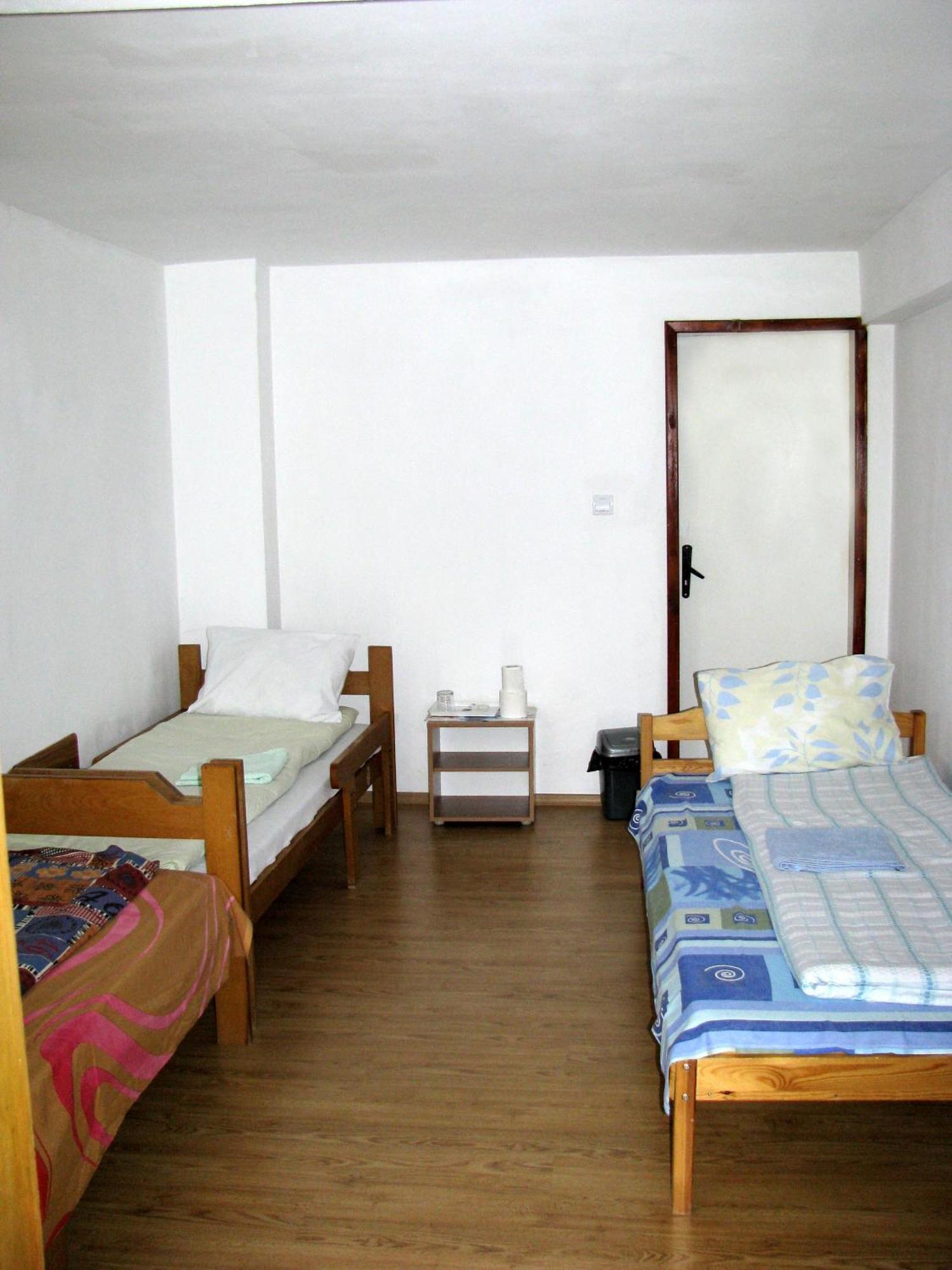 Guest House Familia Samovodene المظهر الخارجي الصورة