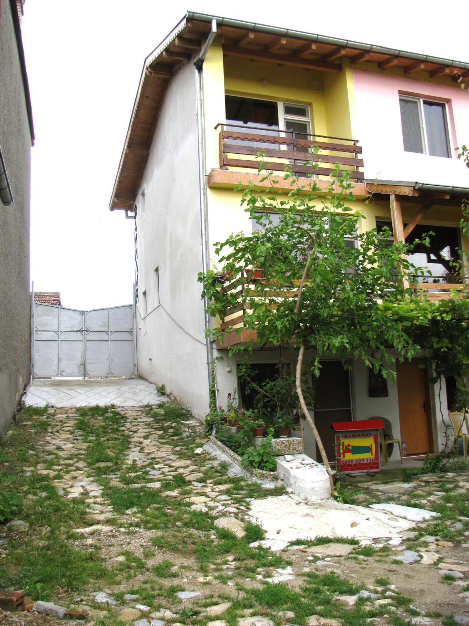Guest House Familia Samovodene المظهر الخارجي الصورة