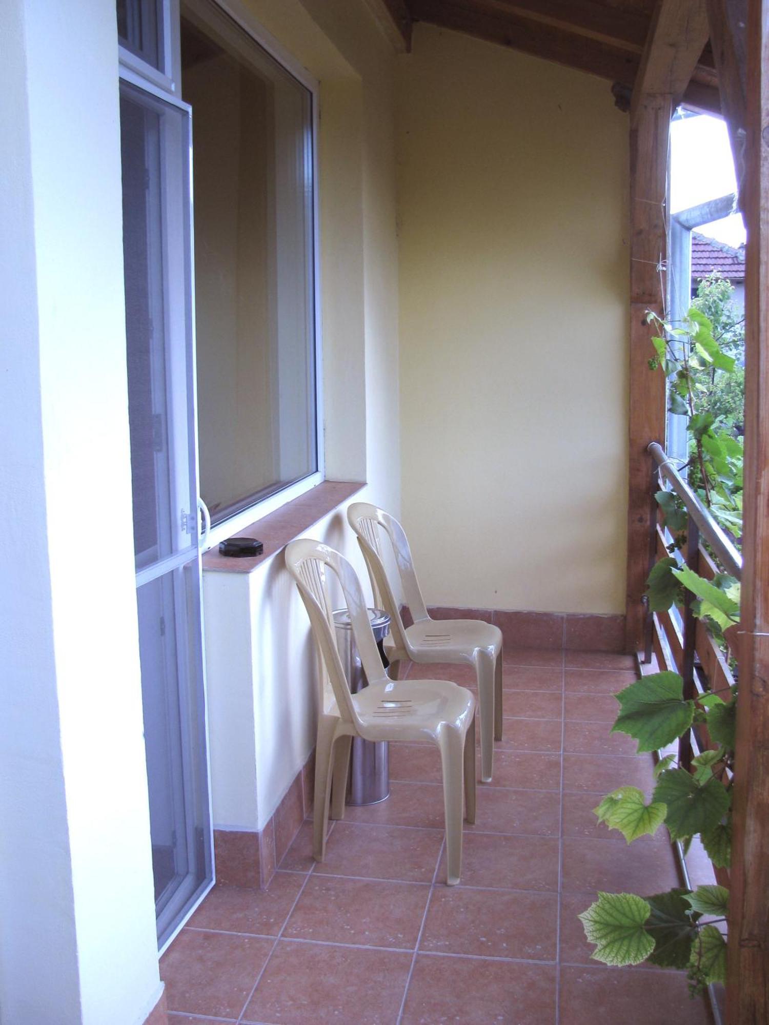 Guest House Familia Samovodene المظهر الخارجي الصورة