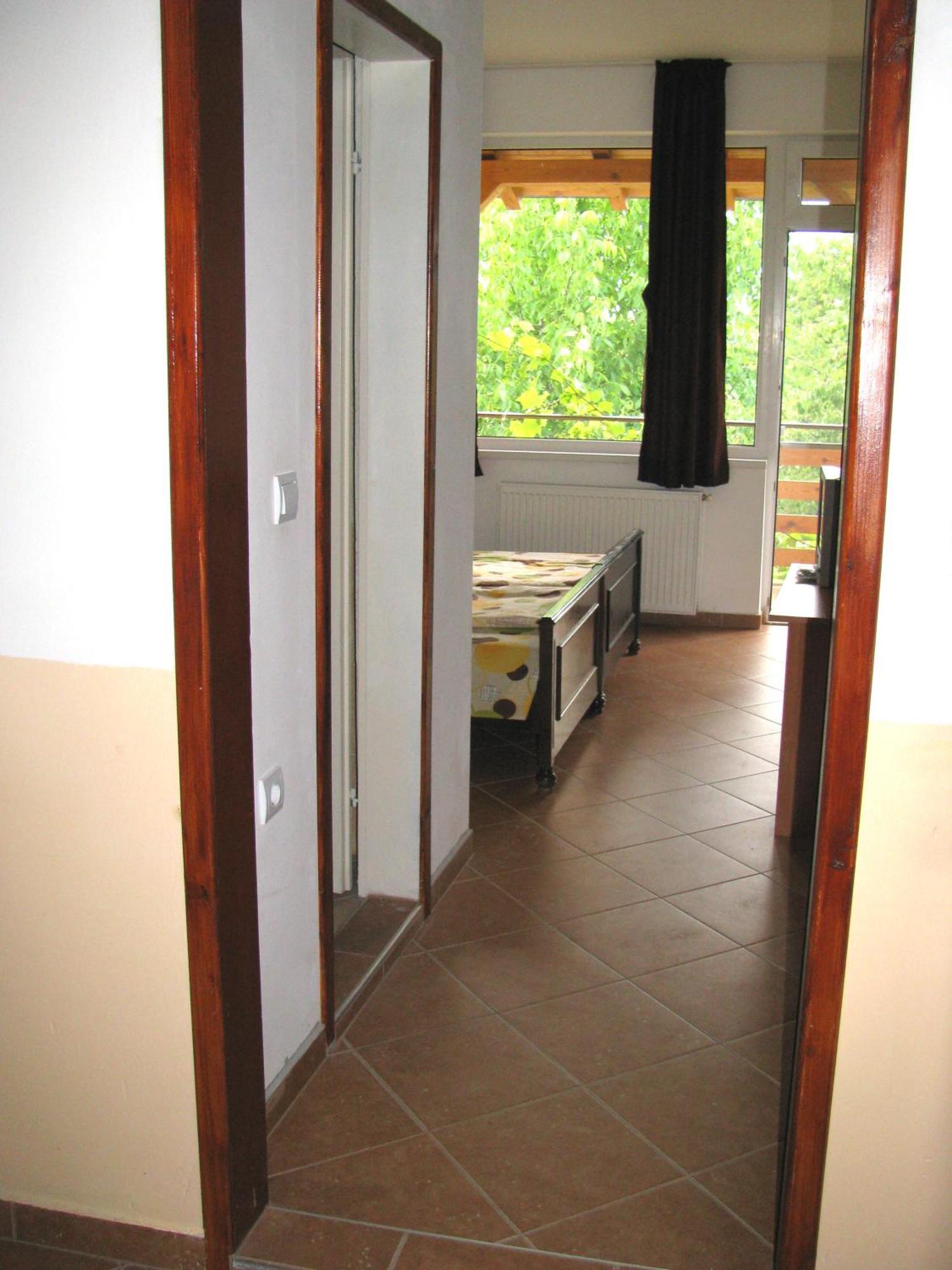 Guest House Familia Samovodene المظهر الخارجي الصورة