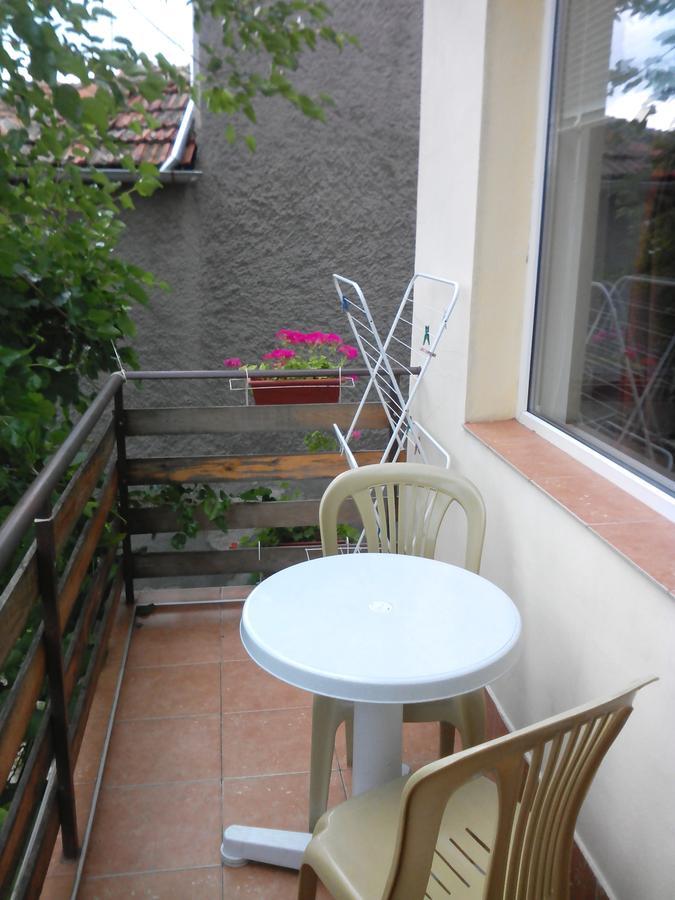 Guest House Familia Samovodene المظهر الخارجي الصورة